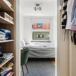 شقة Spacious Top-floor With View And Private Balcony برغن